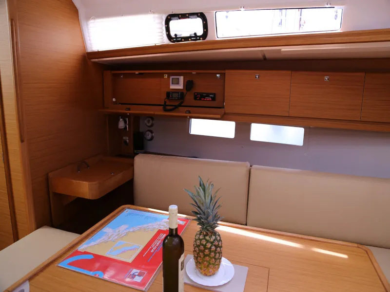 Dufour 460 Grand Large Sea Hawk — фотография яхты 30