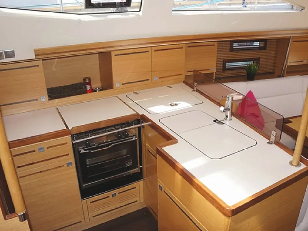 Elan Impression 394 Thalia — foto dello yacht n. 8