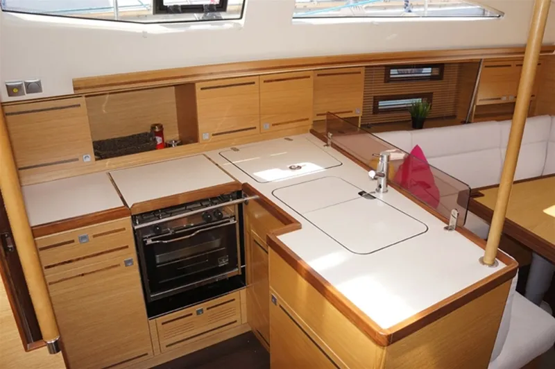 Elan Impression 394 Thalia — foto dello yacht n. 4