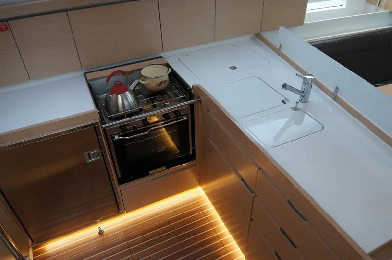 Elan Impression 45 Alkistis — yacht photo 7