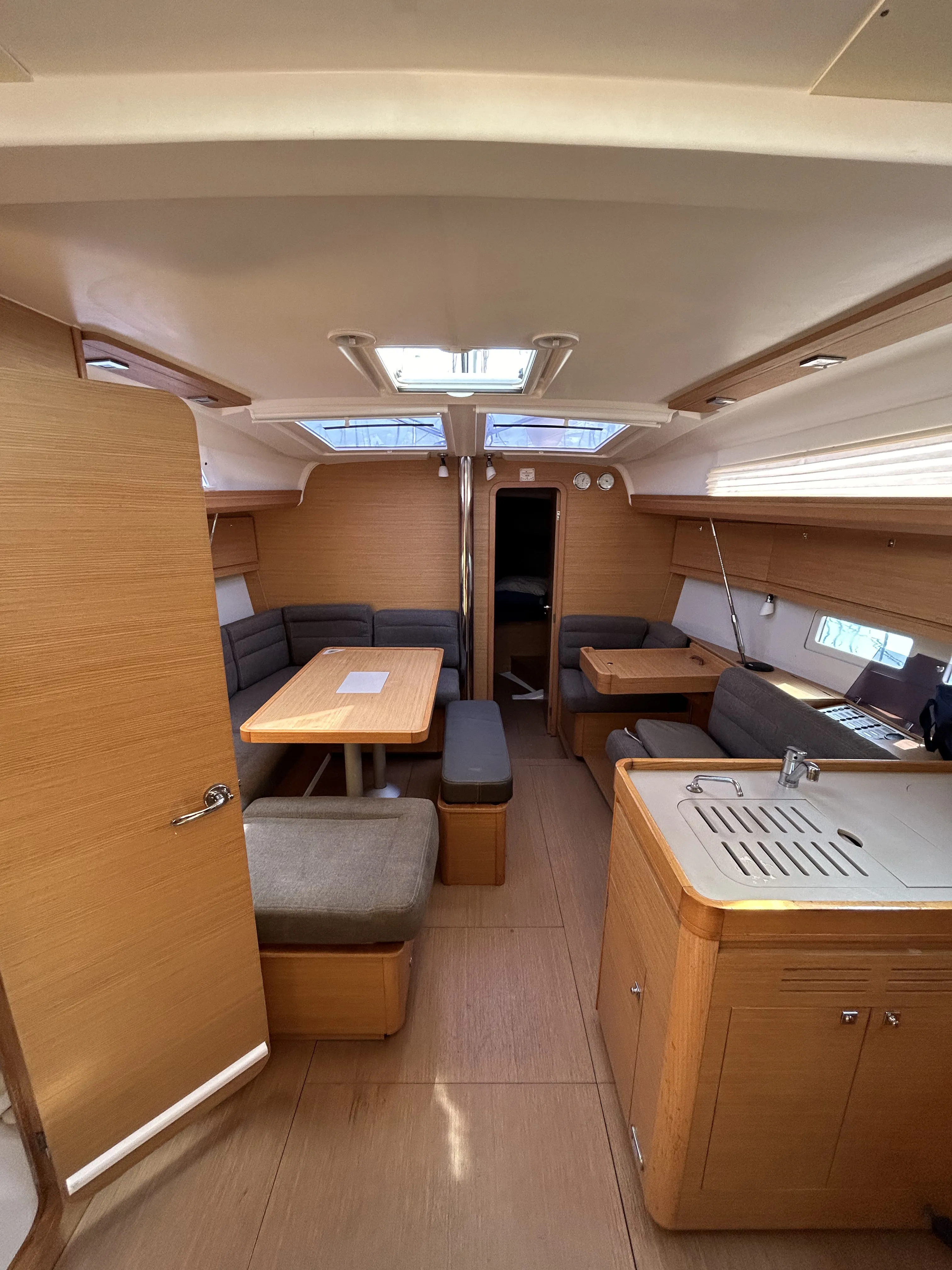 Dufour 412 Grand large Artemis — фотография яхты 5
