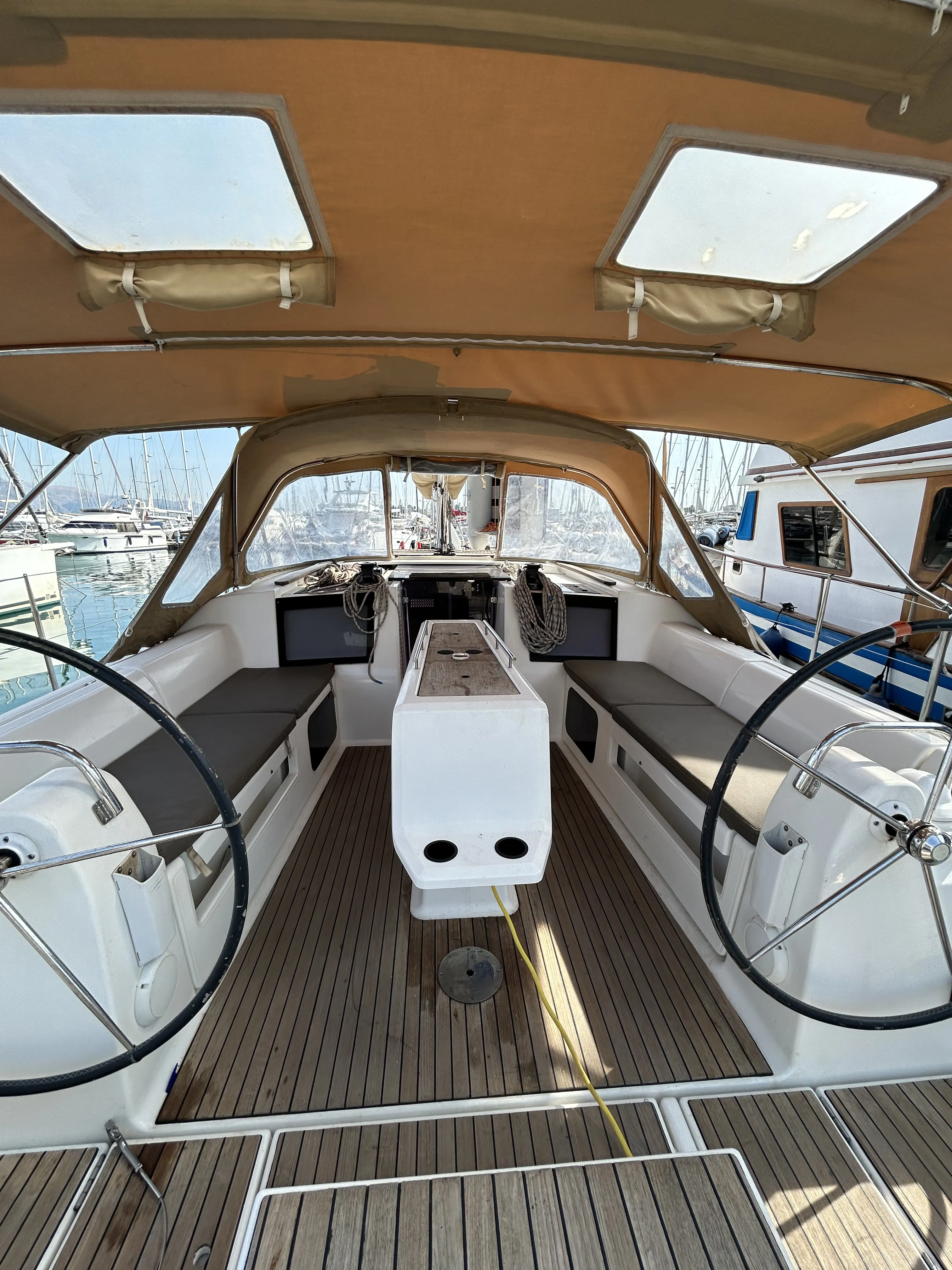 Dufour 412 Grand large Artemis — фотография яхты 10
