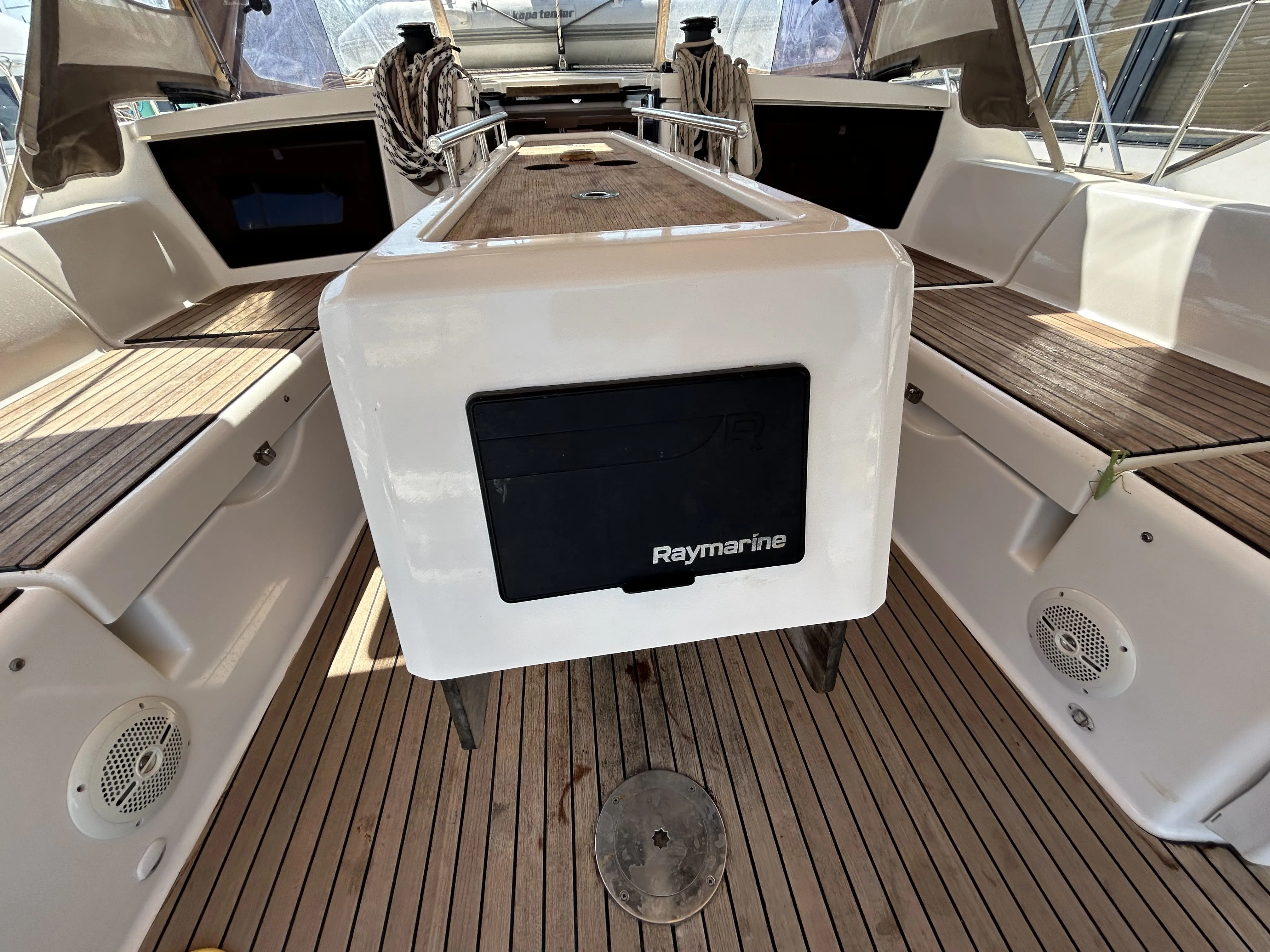 Dufour 430 Echo II — foto dello yacht n. 23