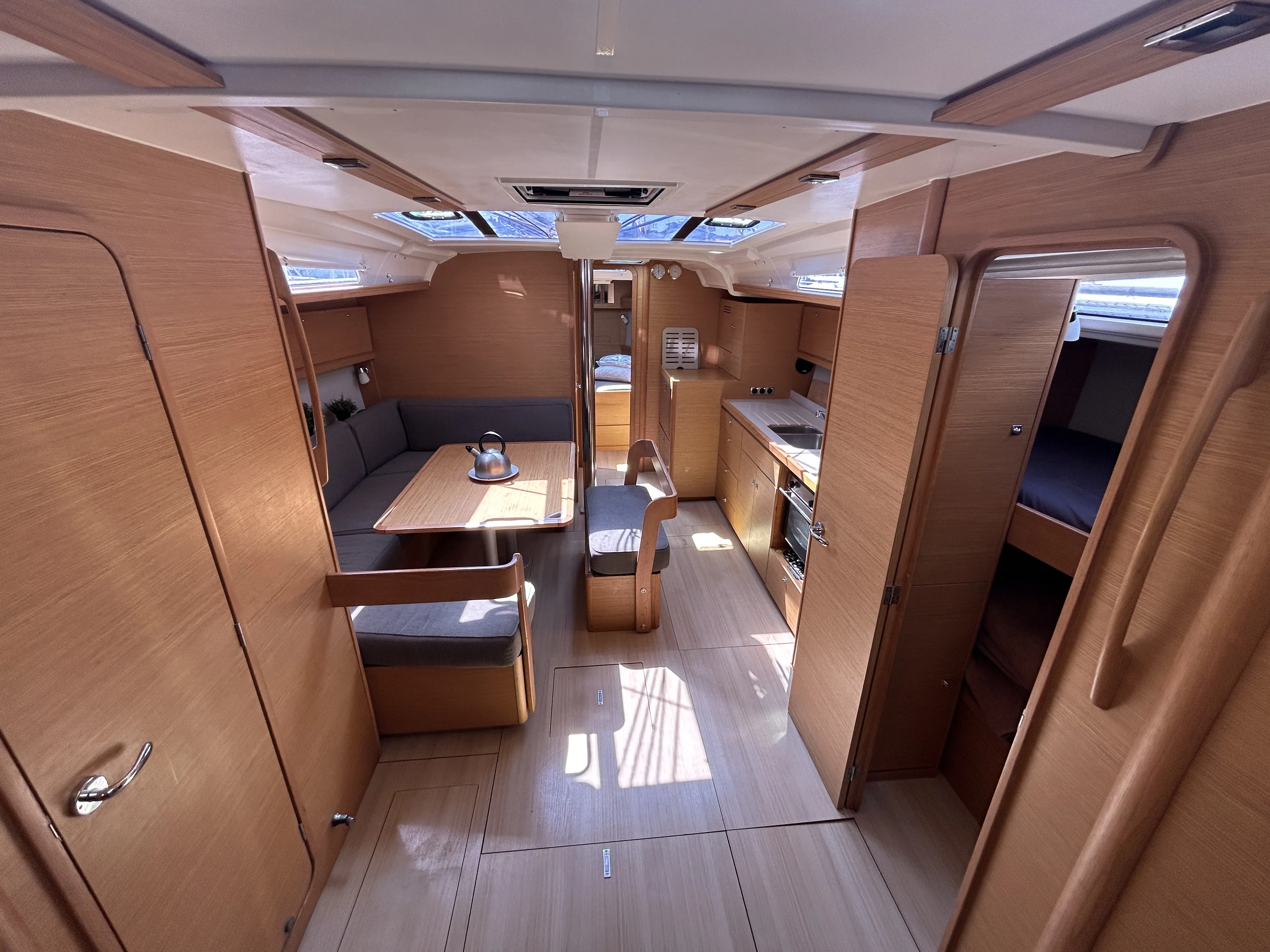 Dufour 430 Echo II — foto dello yacht n. 30