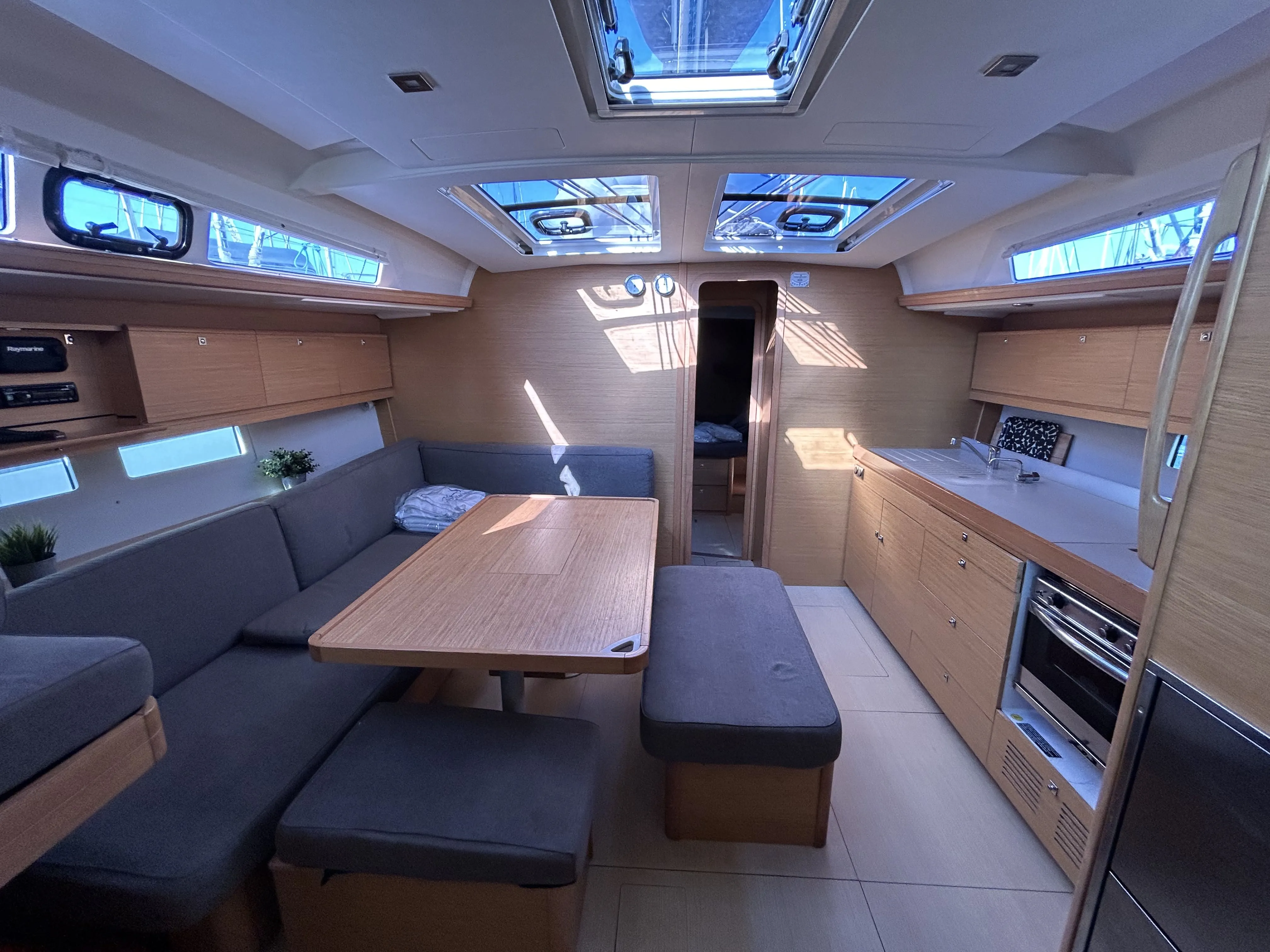 Dufour 460 Grand Large Tango I — foto dello yacht n. 12