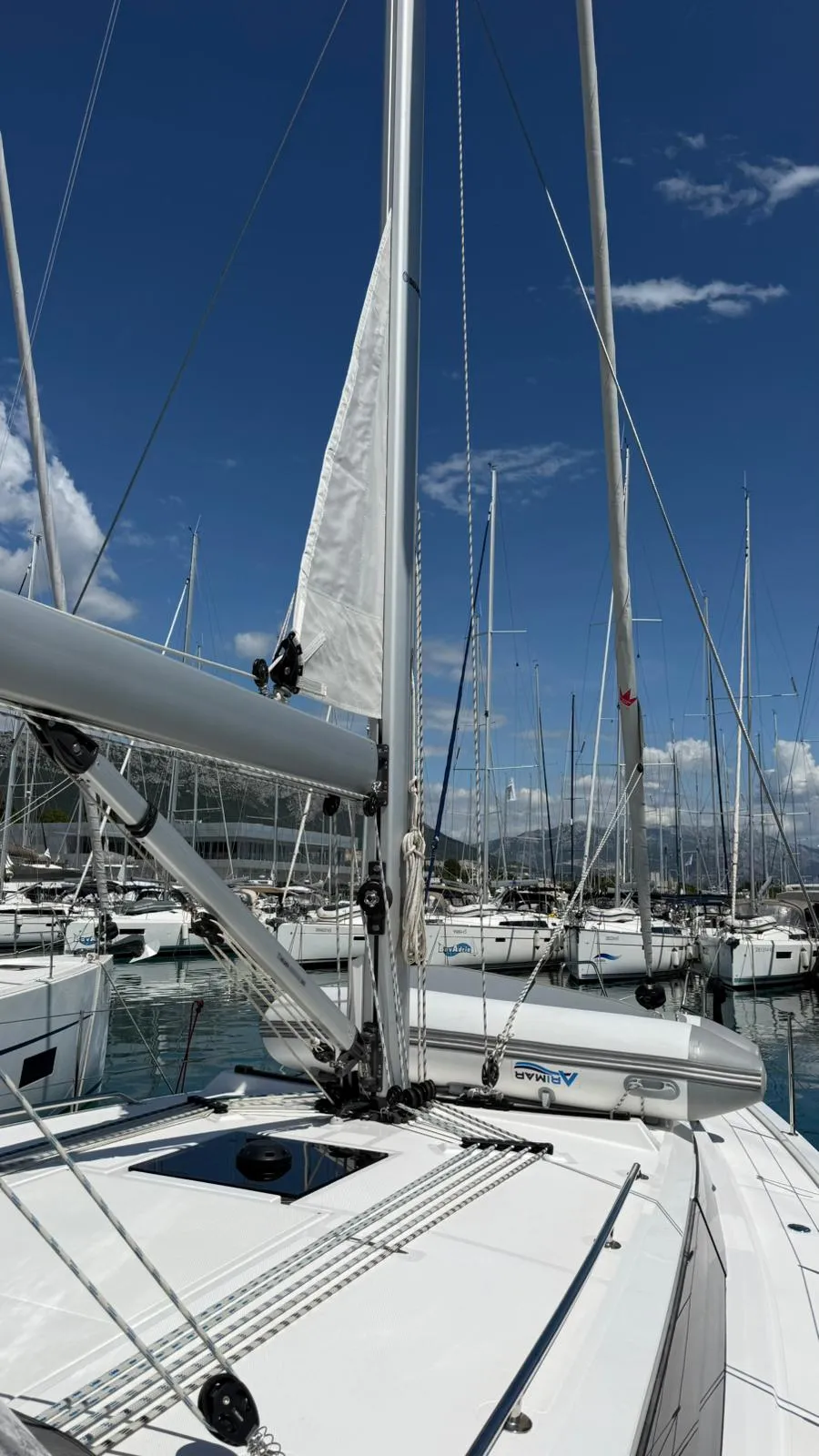 Bavaria C42 ONYX — фотография яхты 14