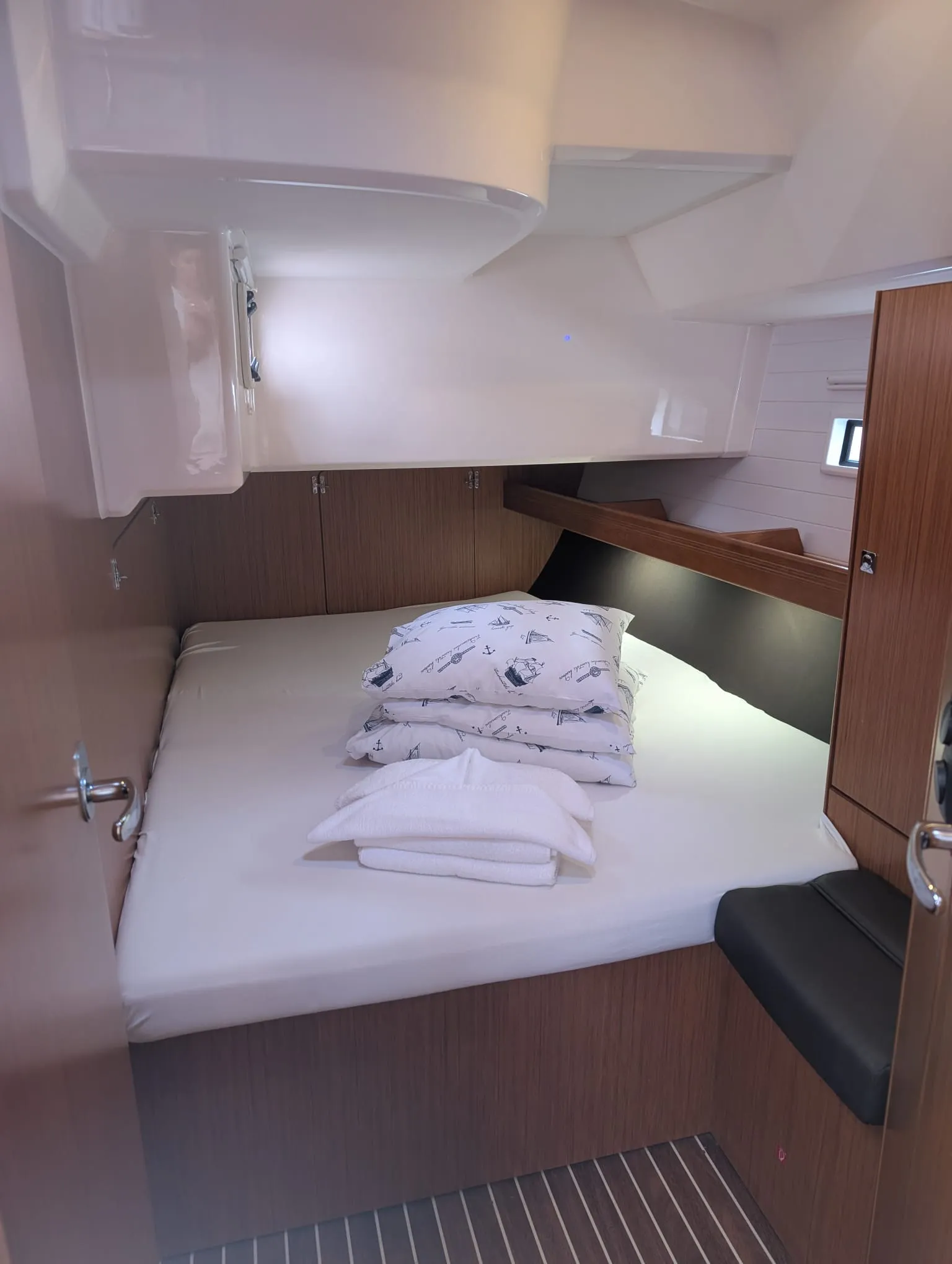 Bavaria Cruiser 46 Blizzard — jahifoto 3