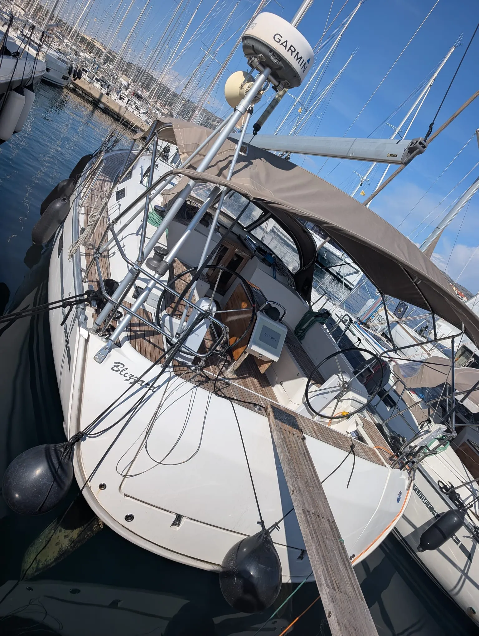 Bavaria Cruiser 46 Blizzard — jahifoto 2