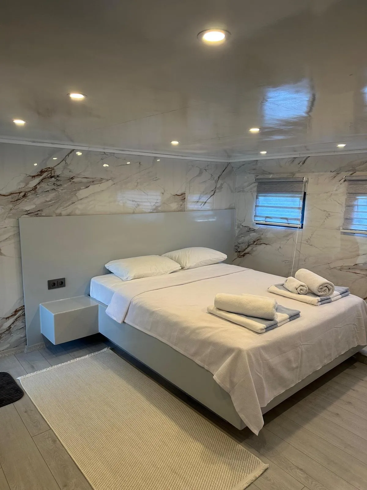 Motoryacht Lagertha — yacht photo 19