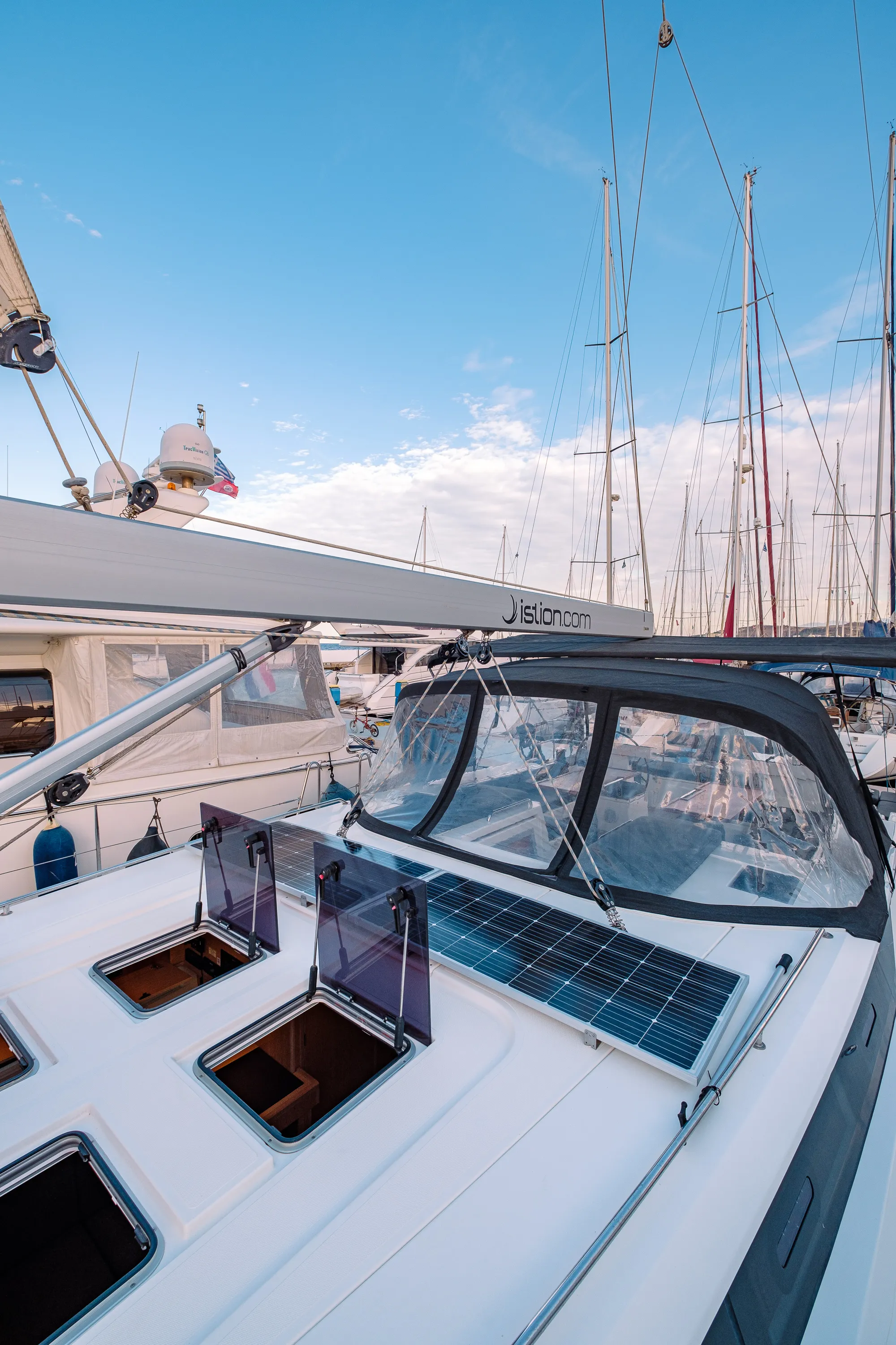 Bavaria C57 Ghost — foto dello yacht n. 24