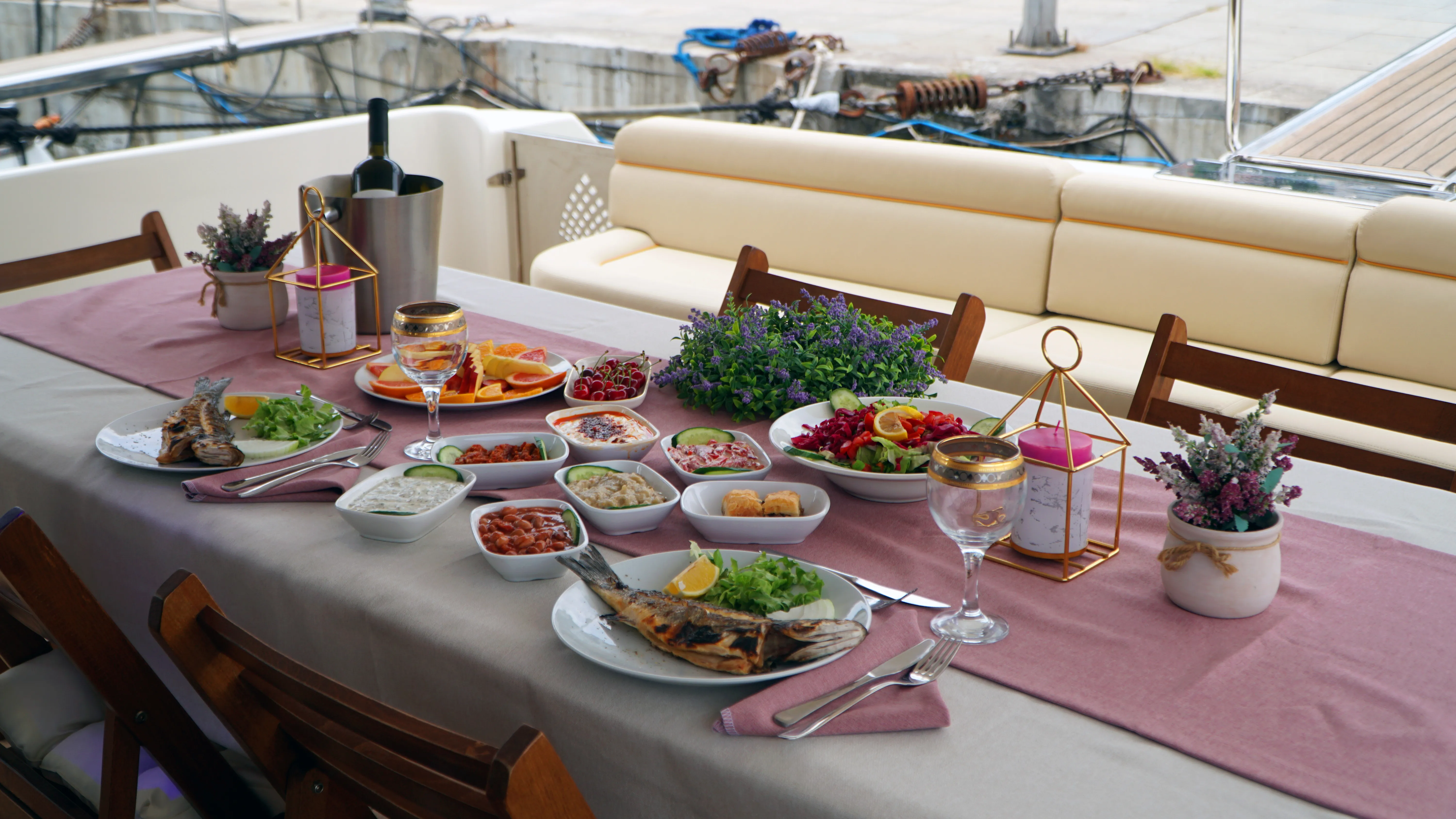 Motoryacht Defne Sultan — yacht photo 33