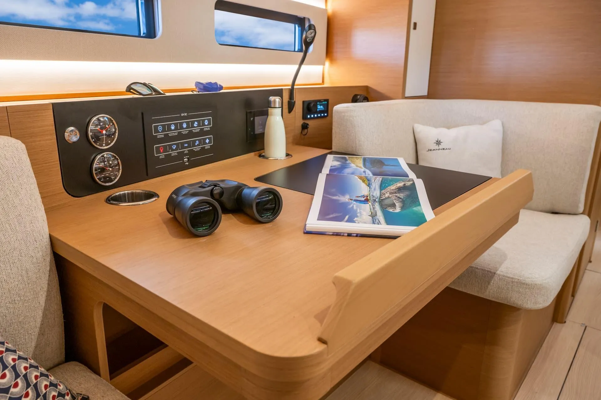 Sun Odyssey 415 PENELOPE — yacht photo 5