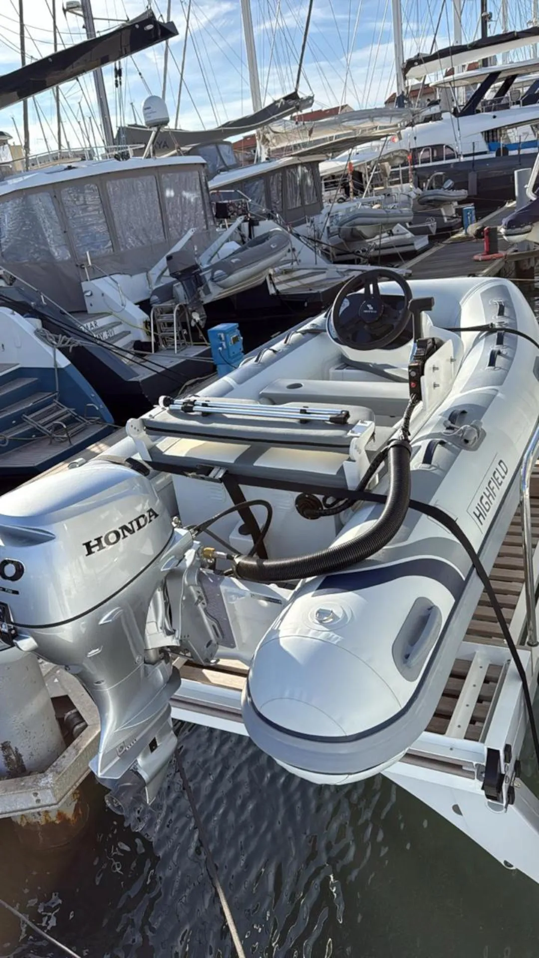 Lagoon 46 LODIRE — fotografia jachty 2