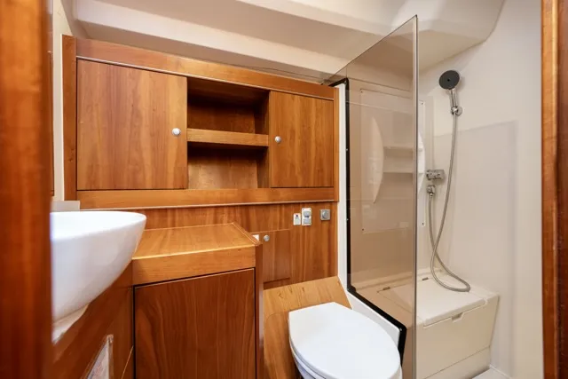 Hanse 575 Premium — yacht photo 22
