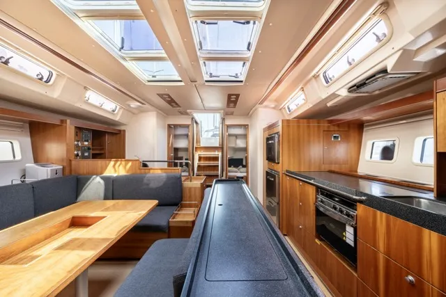 Hanse 575 Premium — yacht photo 19