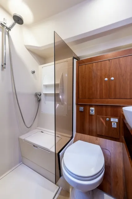 Hanse 575 Premium — yacht photo 12