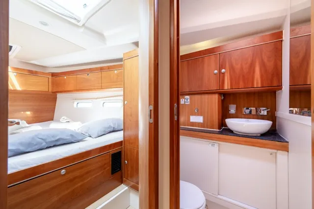 Hanse 575 Premium — yacht photo 15