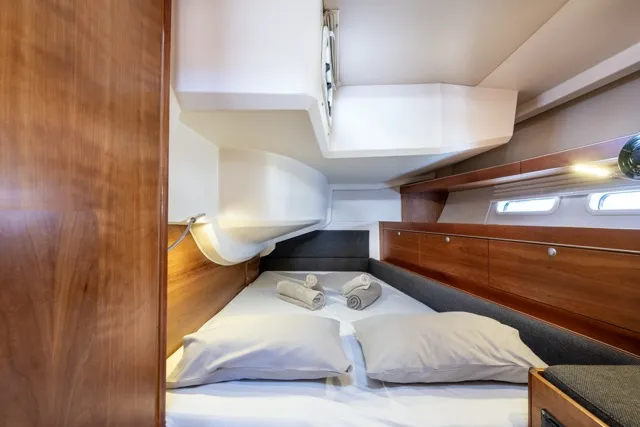 Hanse 575 Premium — yacht photo 27