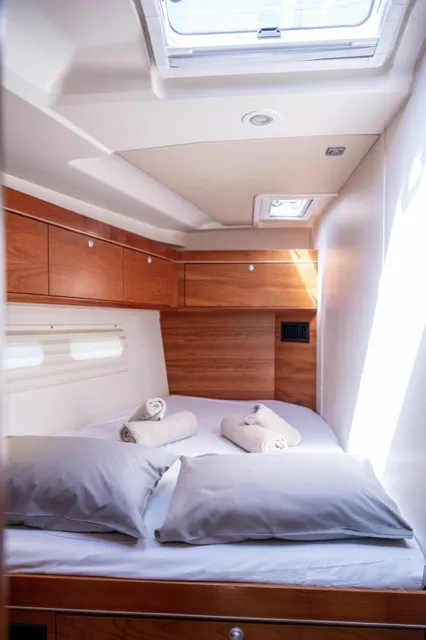 Hanse 575 Premium — yacht photo 6