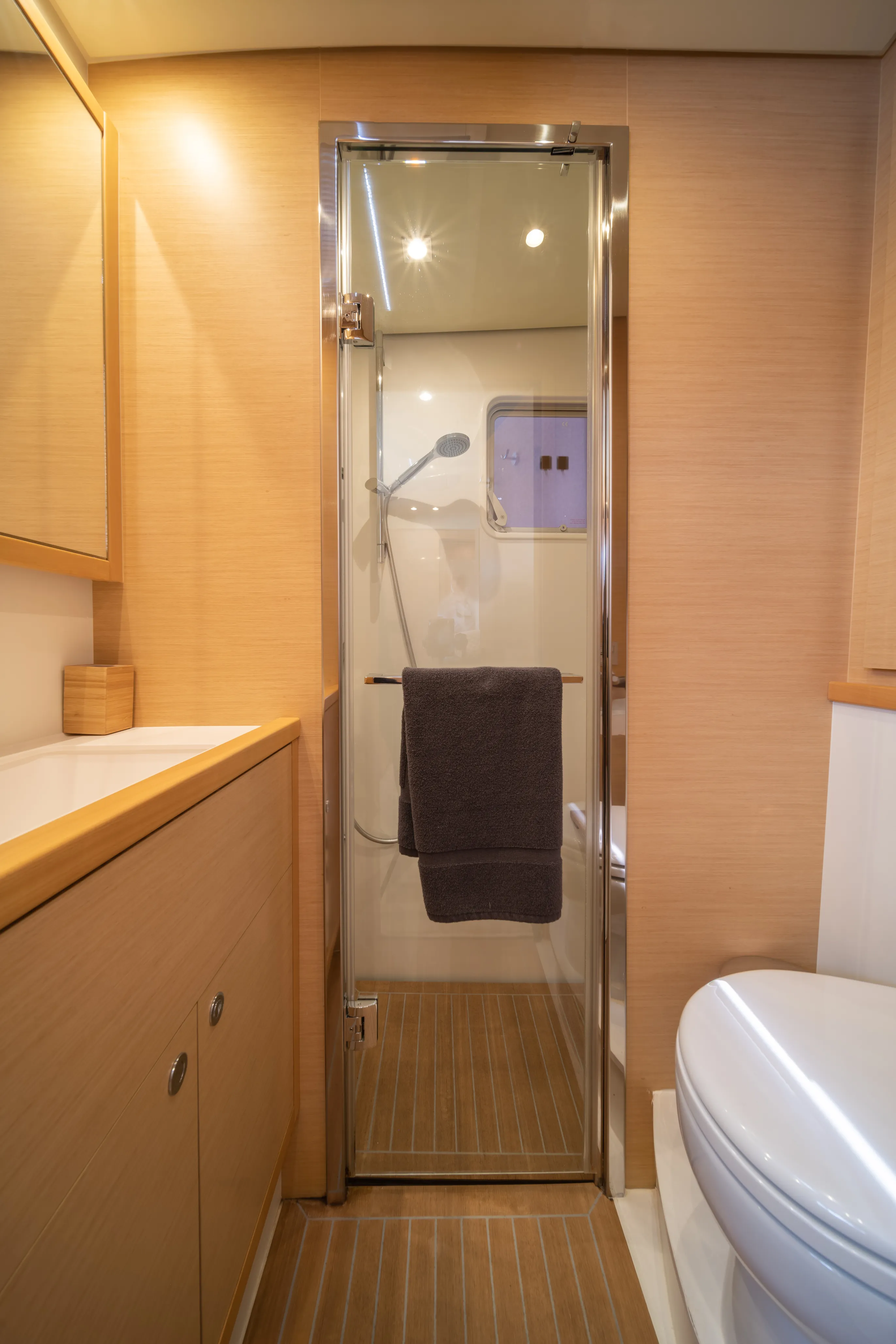 Lagoon 560 FOR SAIL — foto dello yacht n. 2