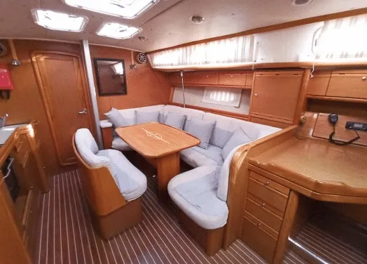Bavaria Cruiser 40 Santana — фотография яхты 6