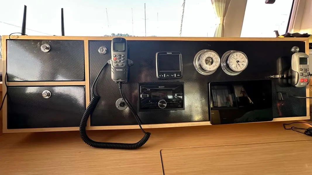 Lagoon 450 Fly Branchia — фотография яхты 15