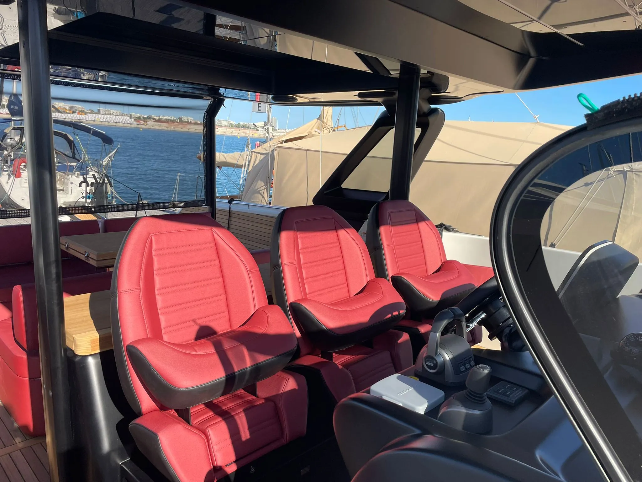 Cranchi A 46 — yacht photo 2