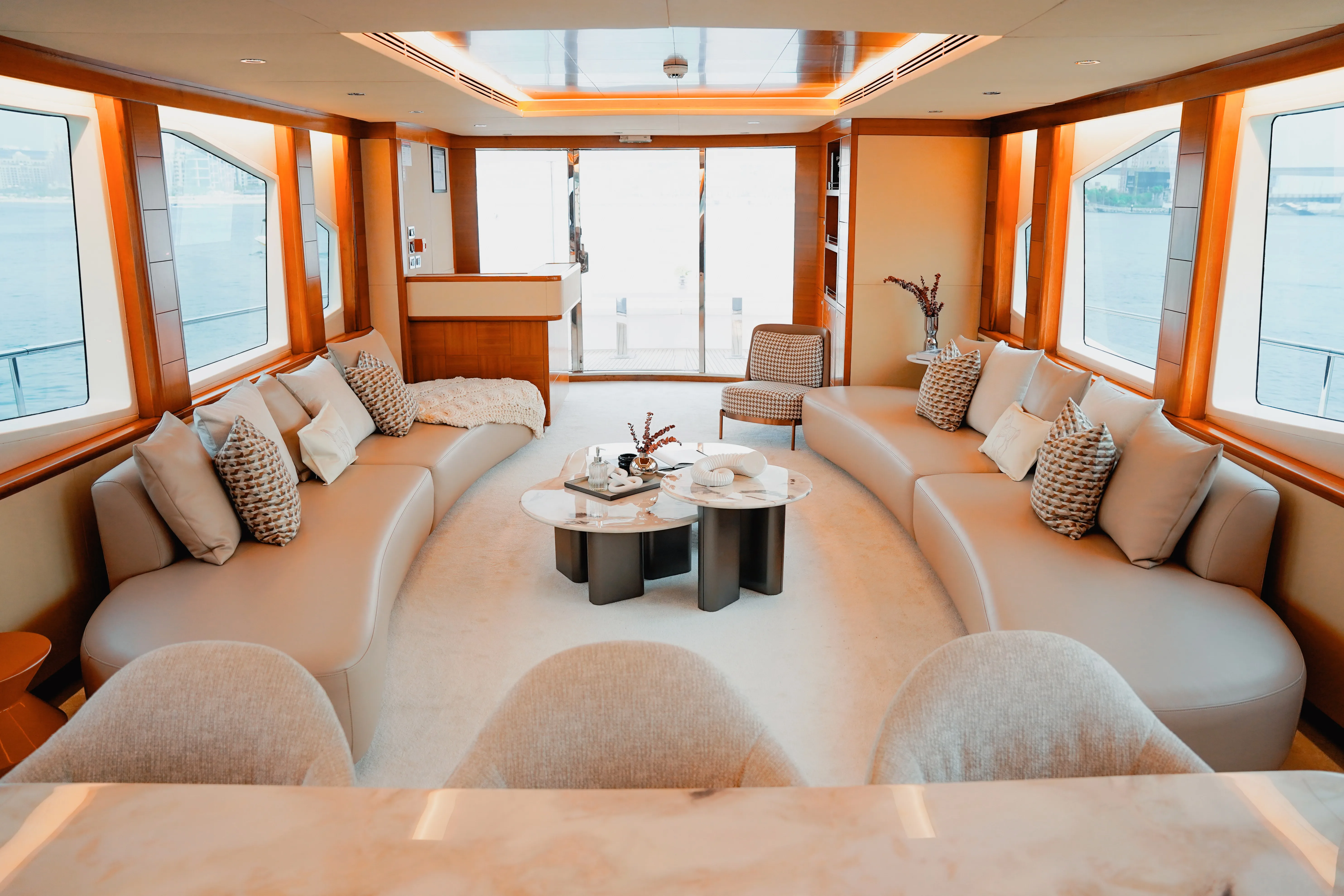 Luxury Motor Yacht X35 — yacht photo 4