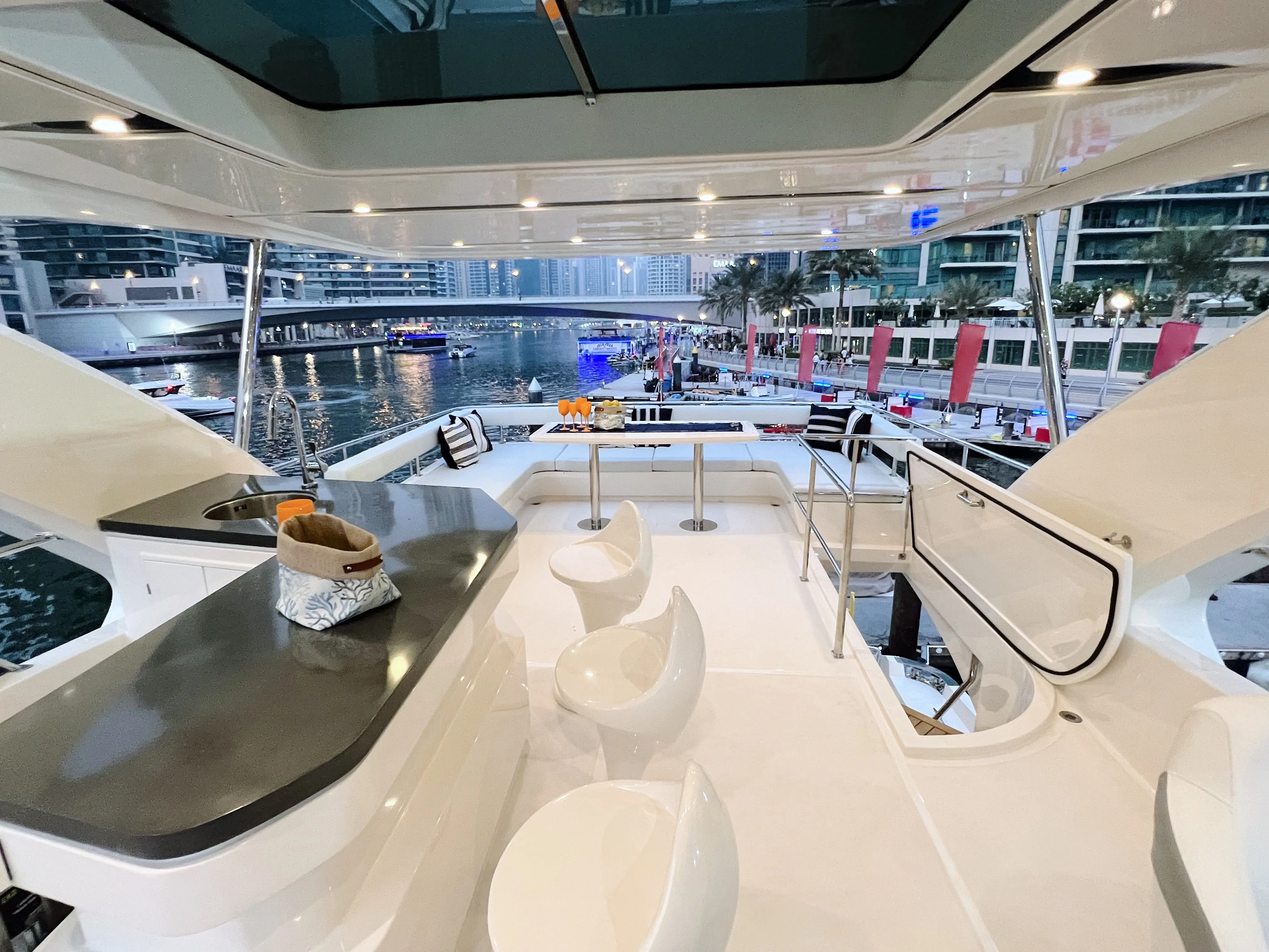 Luxury Motor Yacht X32 — yacht photo 10