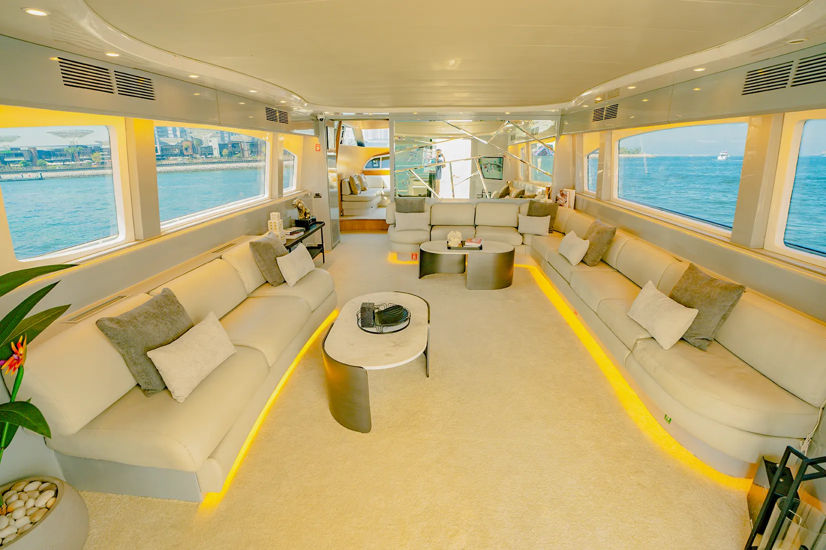 Luxury Motor Yacht X12 — foto dello yacht n. 11