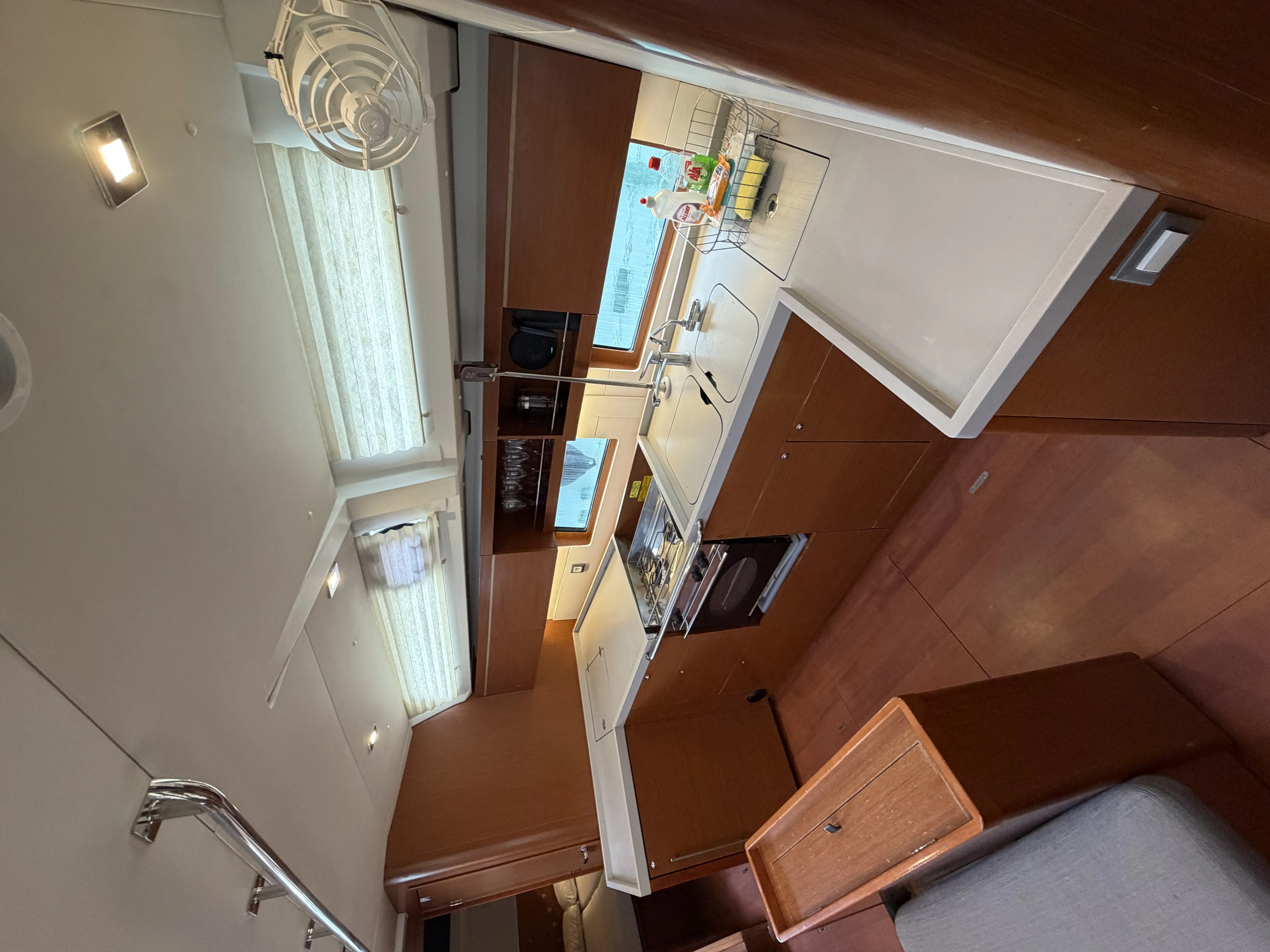 Oceanis 46.1 Olympic — yacht photo 27