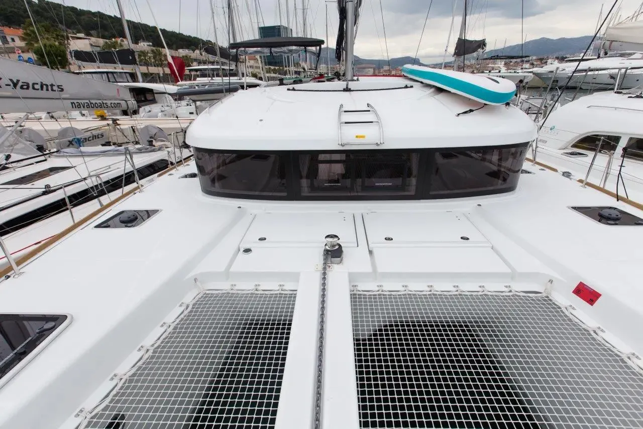 Lagoon 40 Marinero — фотография яхты 5