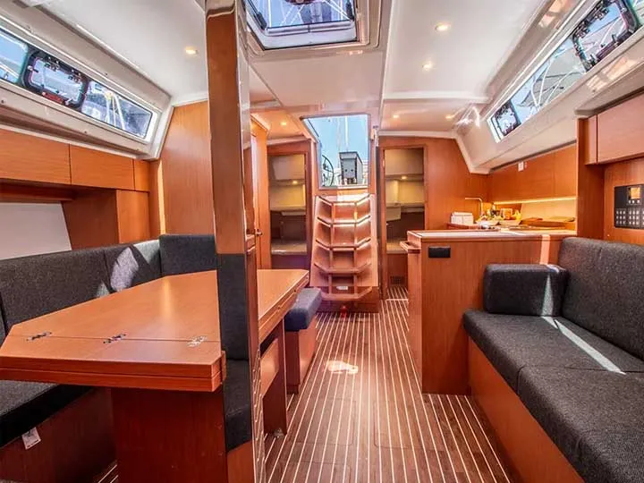 Bavaria C42 Jenny K — фотография яхты 3