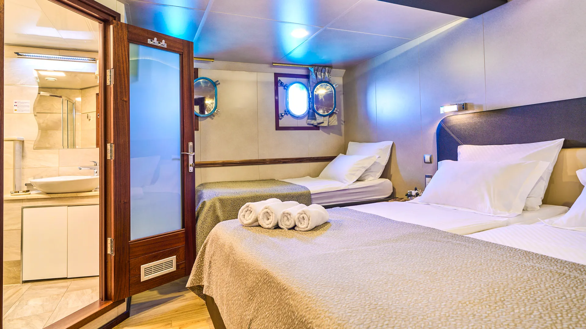 Motoryacht Casablanca — yacht photo 31