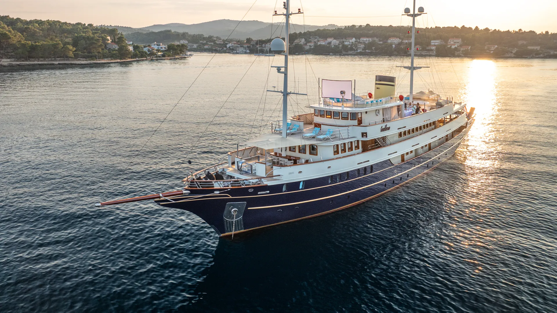Motoryacht Casablanca — yacht photo 40