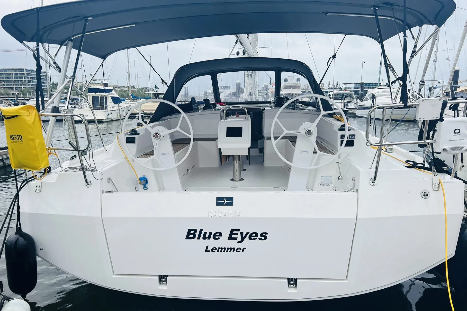 Bavaria C42 Blue Eyes — фотография яхты 13