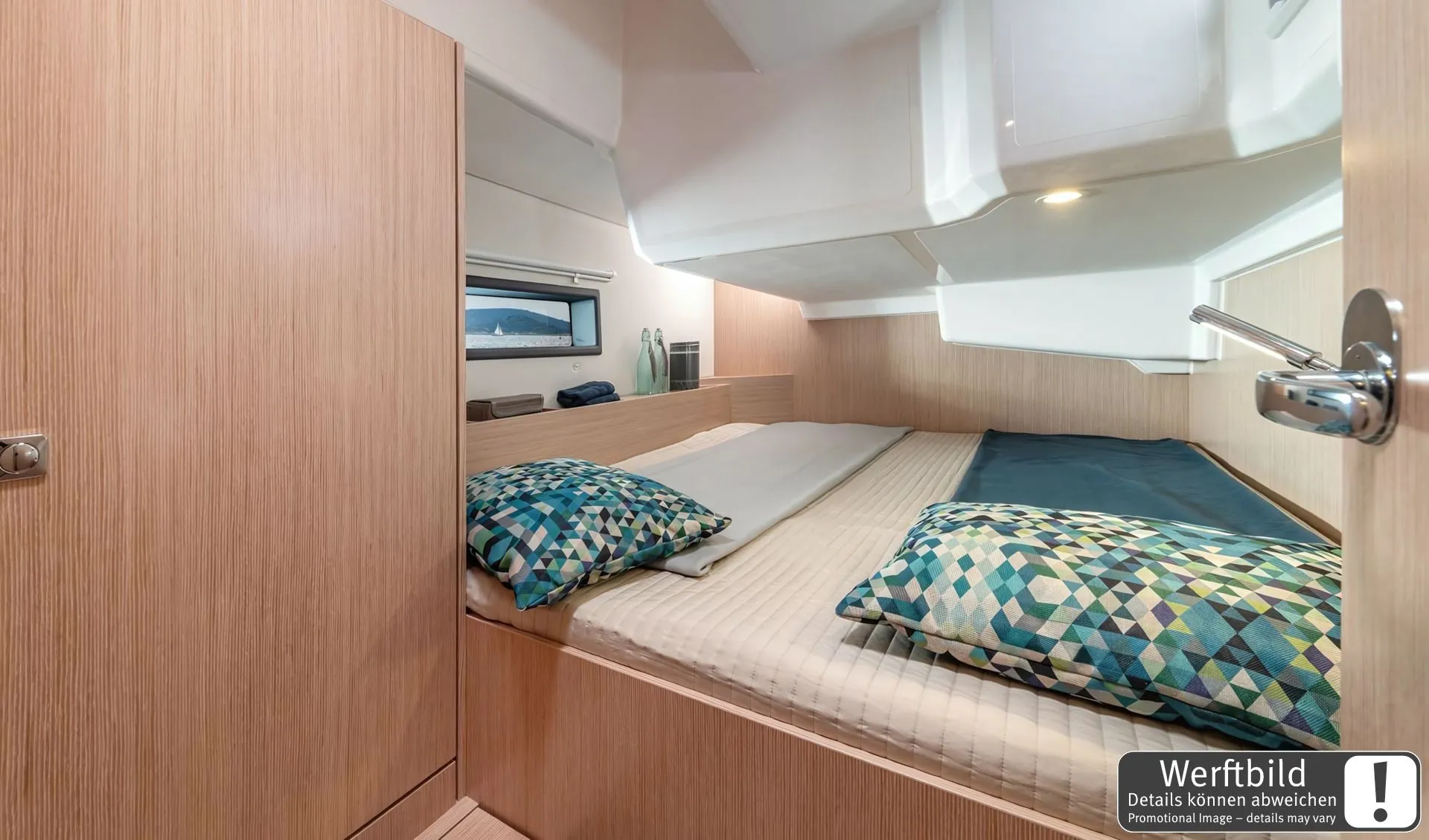 Bavaria C42 Blue Eyes — фотография яхты 23