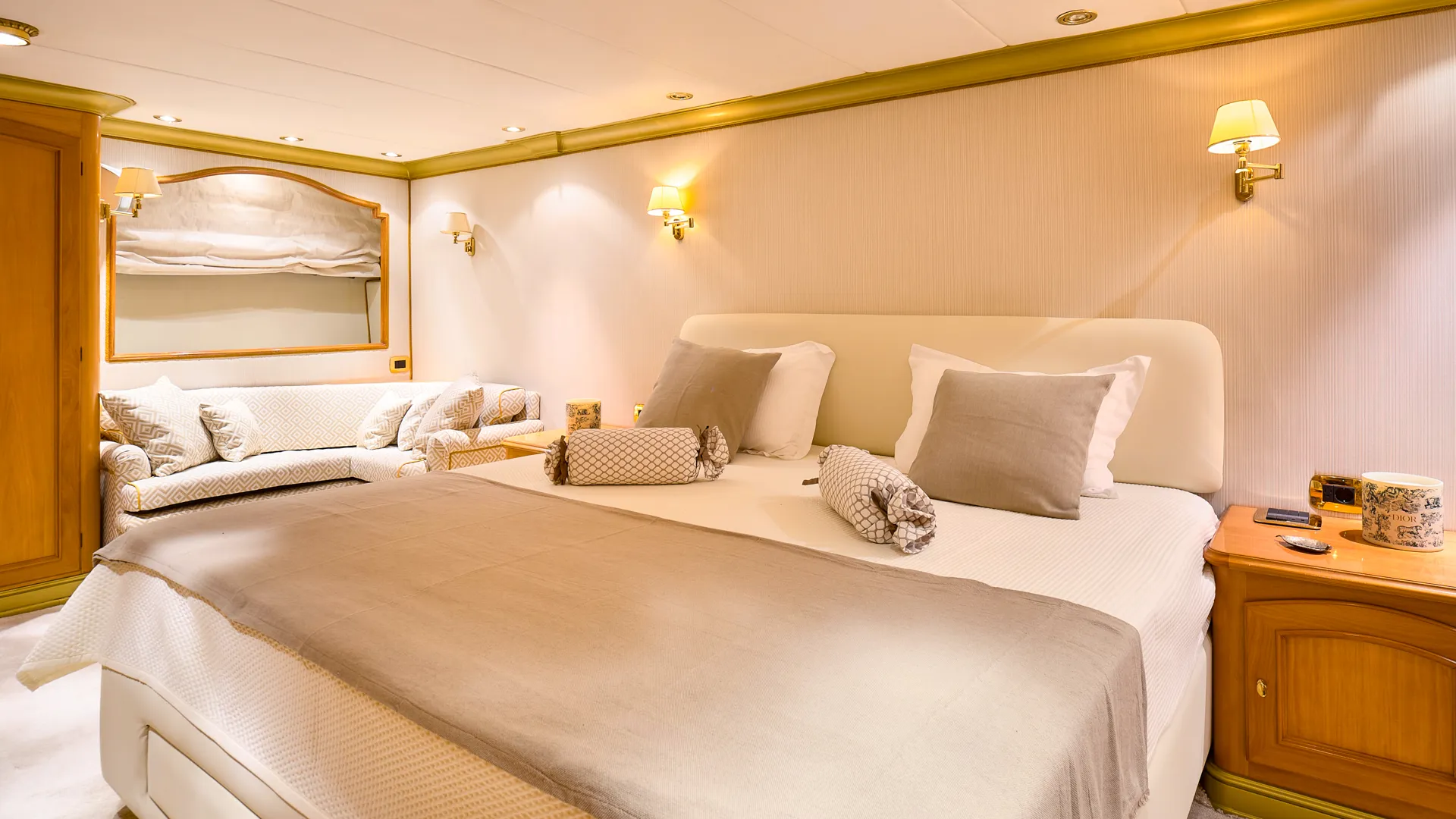 Benetti Classic 115 To je to — fotografie jachty 7