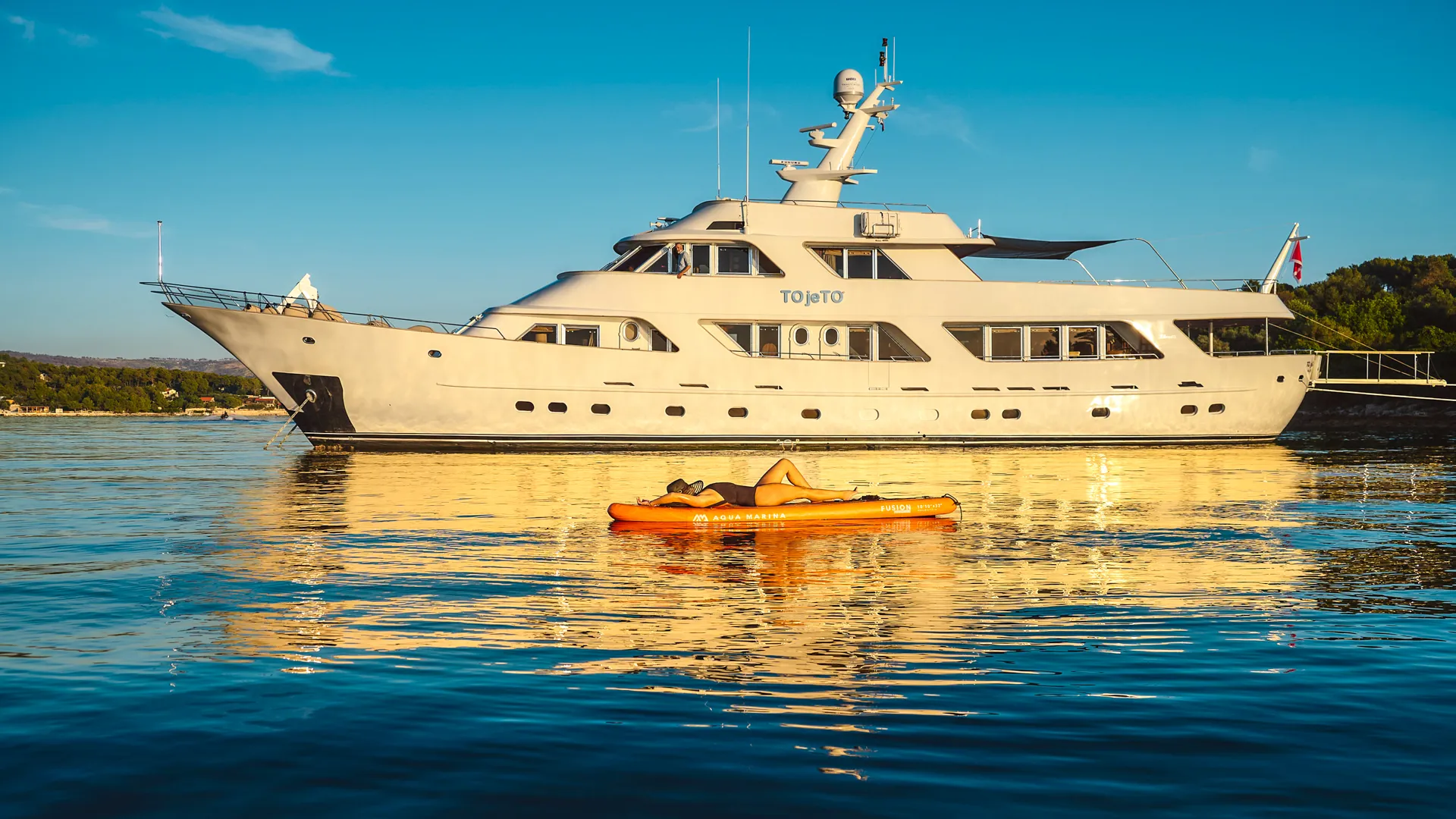 Benetti Classic 115 To je to — fotografie jachty 19