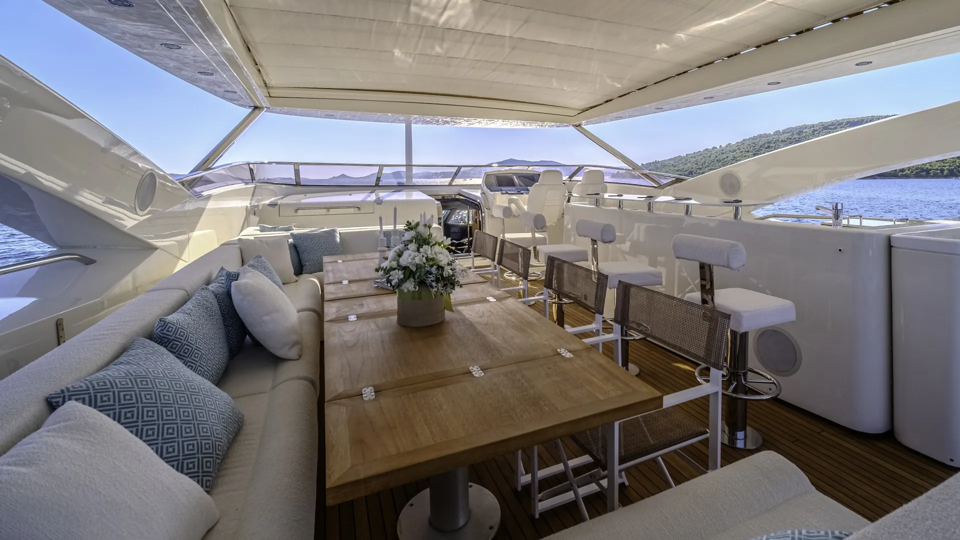 Sunseeker Yacht 34M Arago — fotografia do iate 28