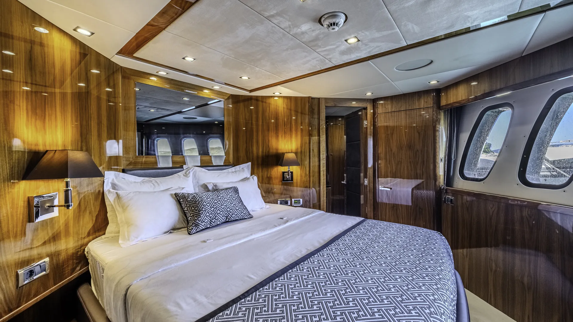 Sunseeker Yacht 34M Arago — fotografia do iate 2
