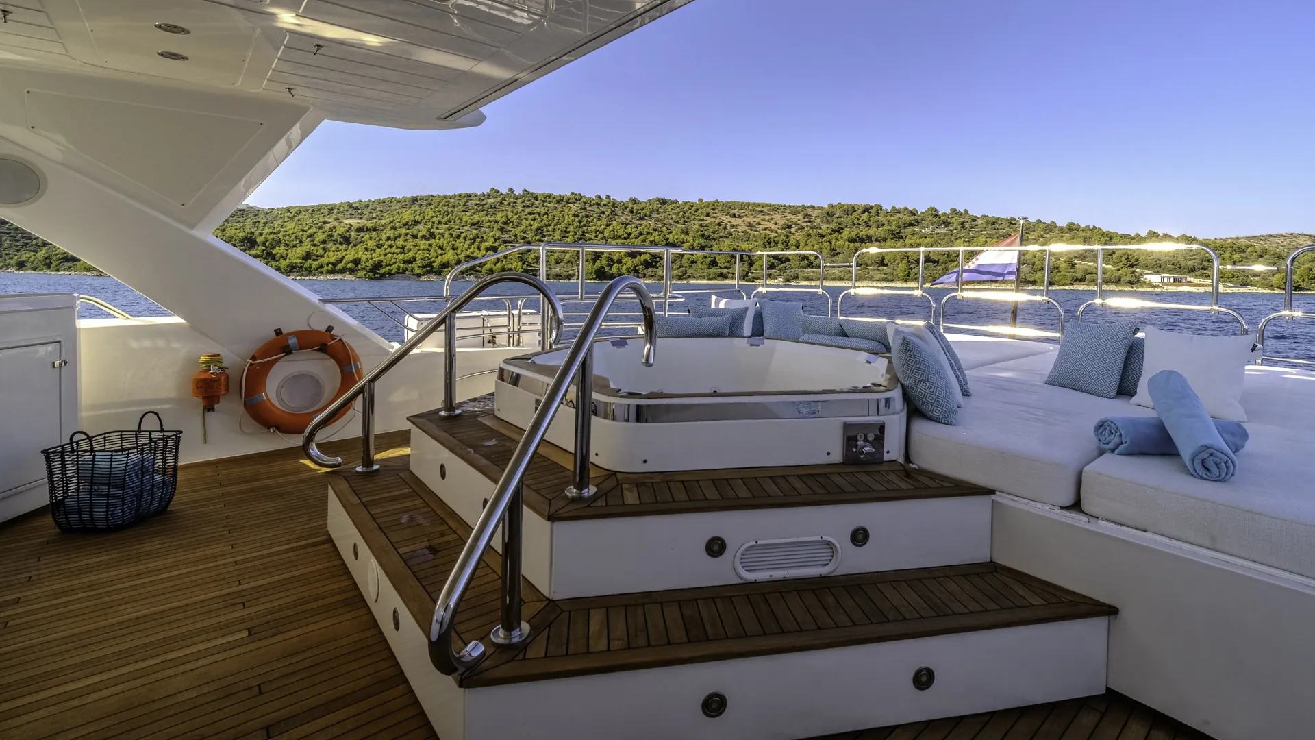 Sunseeker Yacht 34M Arago — fotografia do iate 15