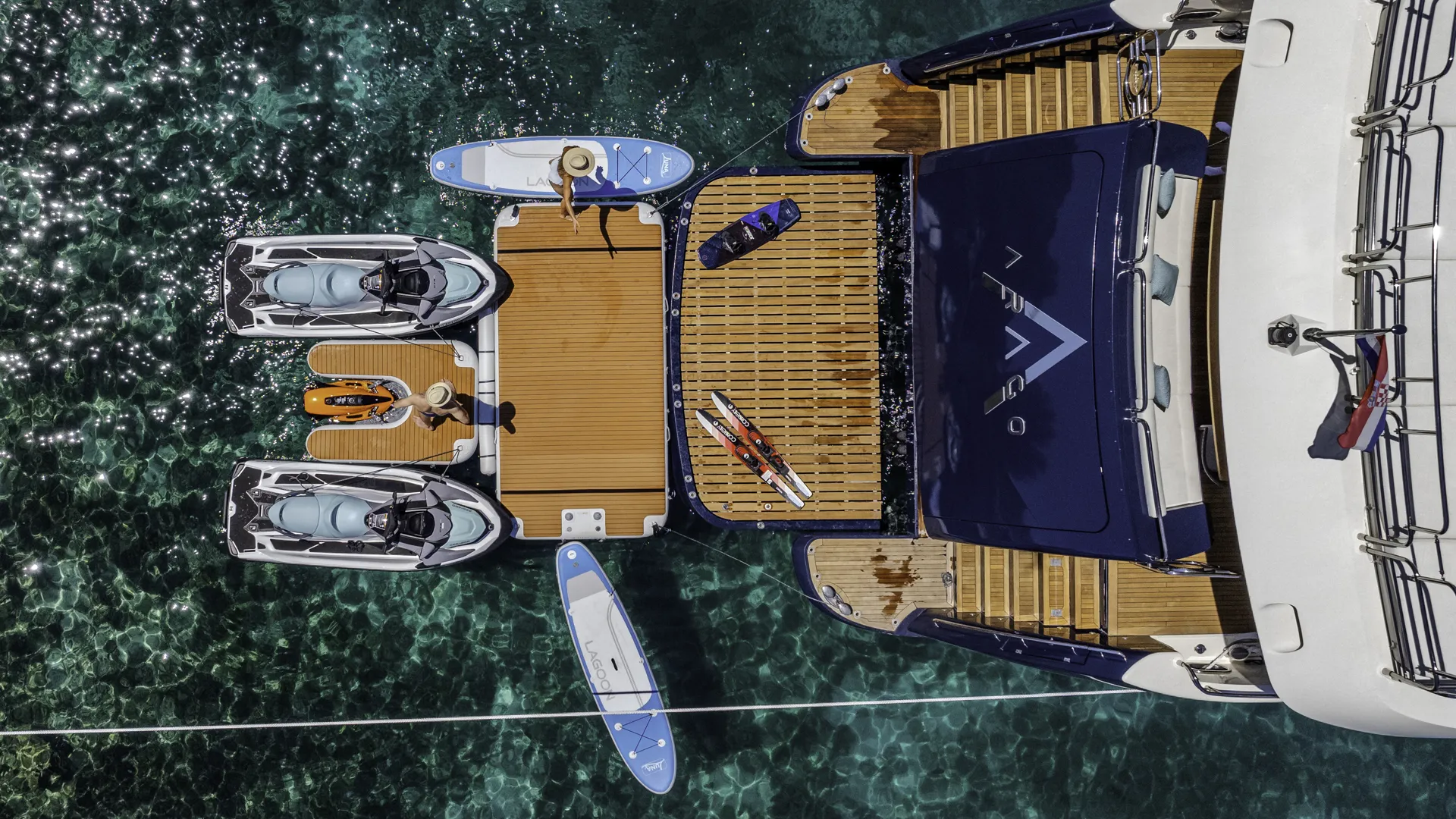 Sunseeker Yacht 34M Arago — fotografia do iate 35