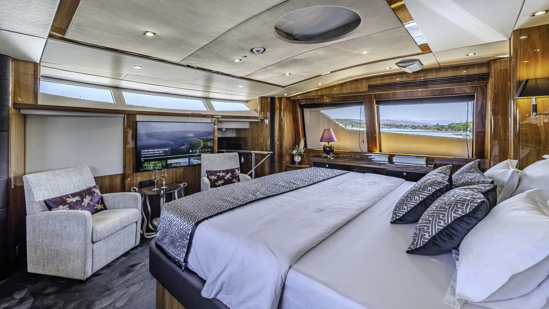 Sunseeker Yacht 34M Arago — fotografia do iate 37