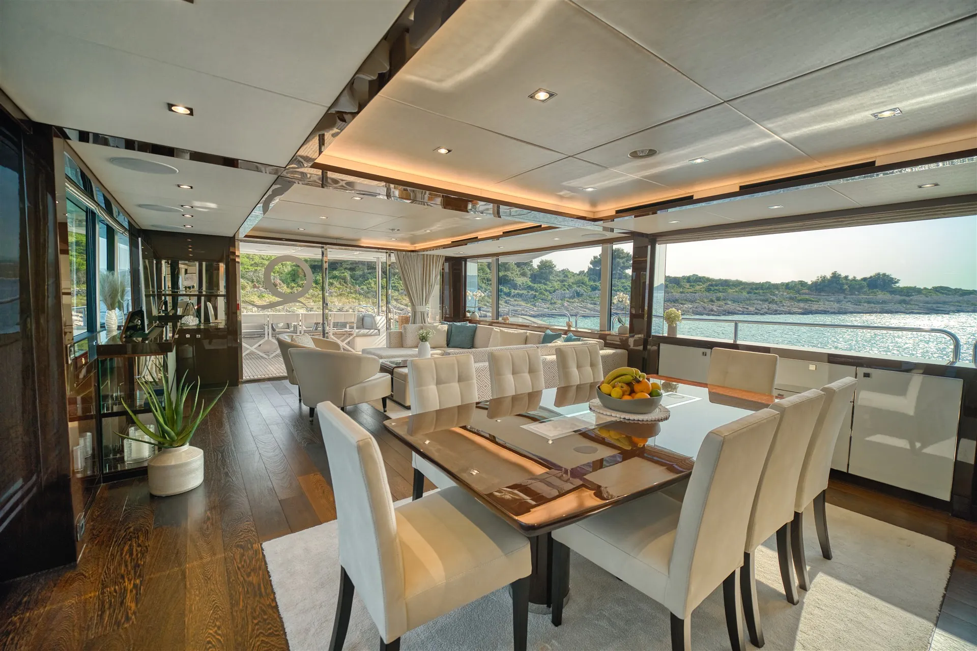 Ferretti 681 Dominique — yacht photo 24