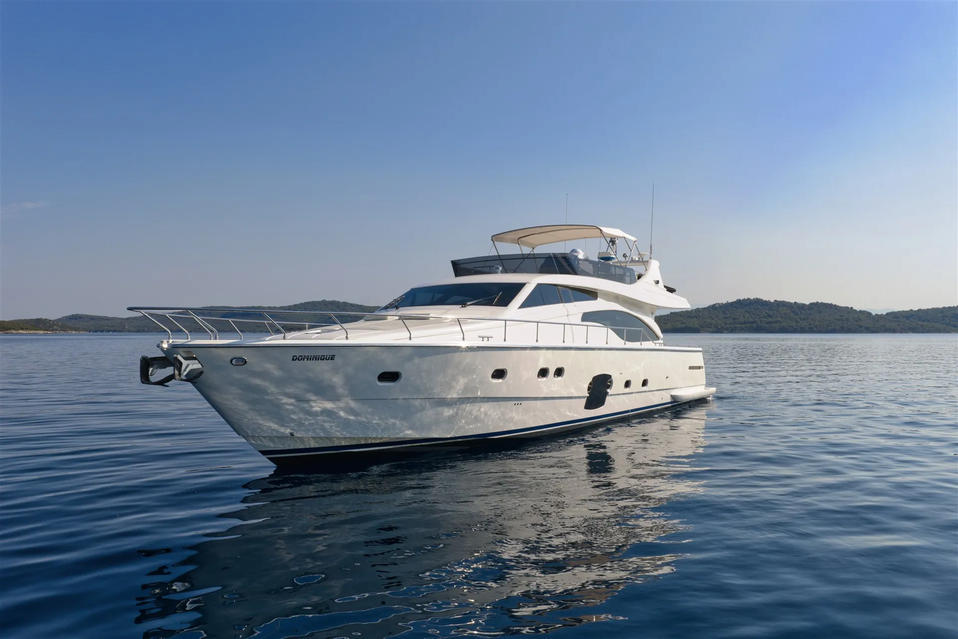 Ferretti 681 Dominique — yacht photo 3