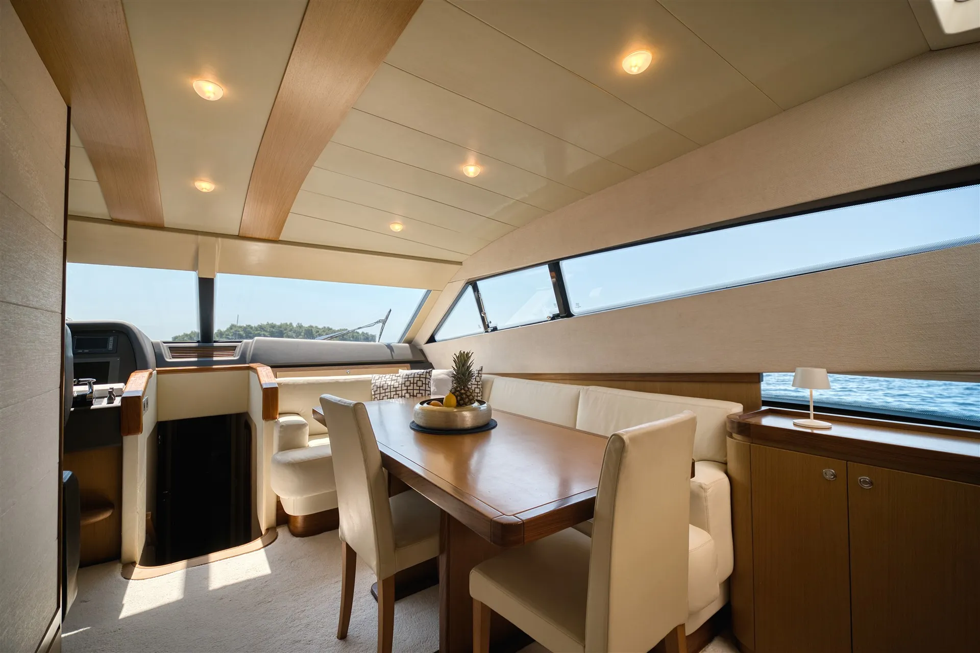 Ferretti 681 Dominique — yacht photo 40