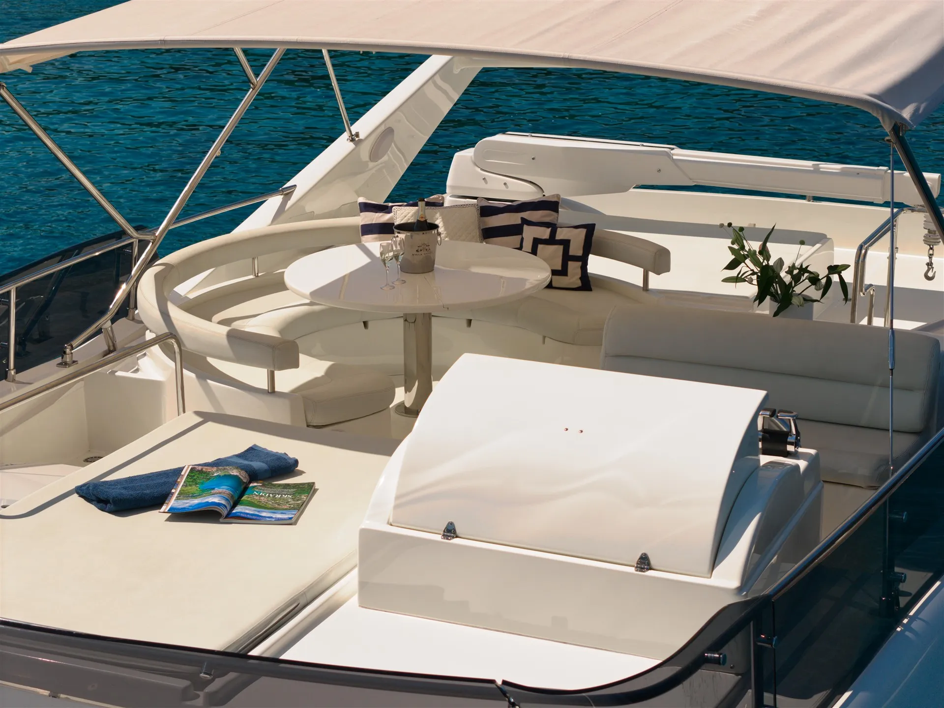 Ferretti 681 Dominique — yacht photo 5