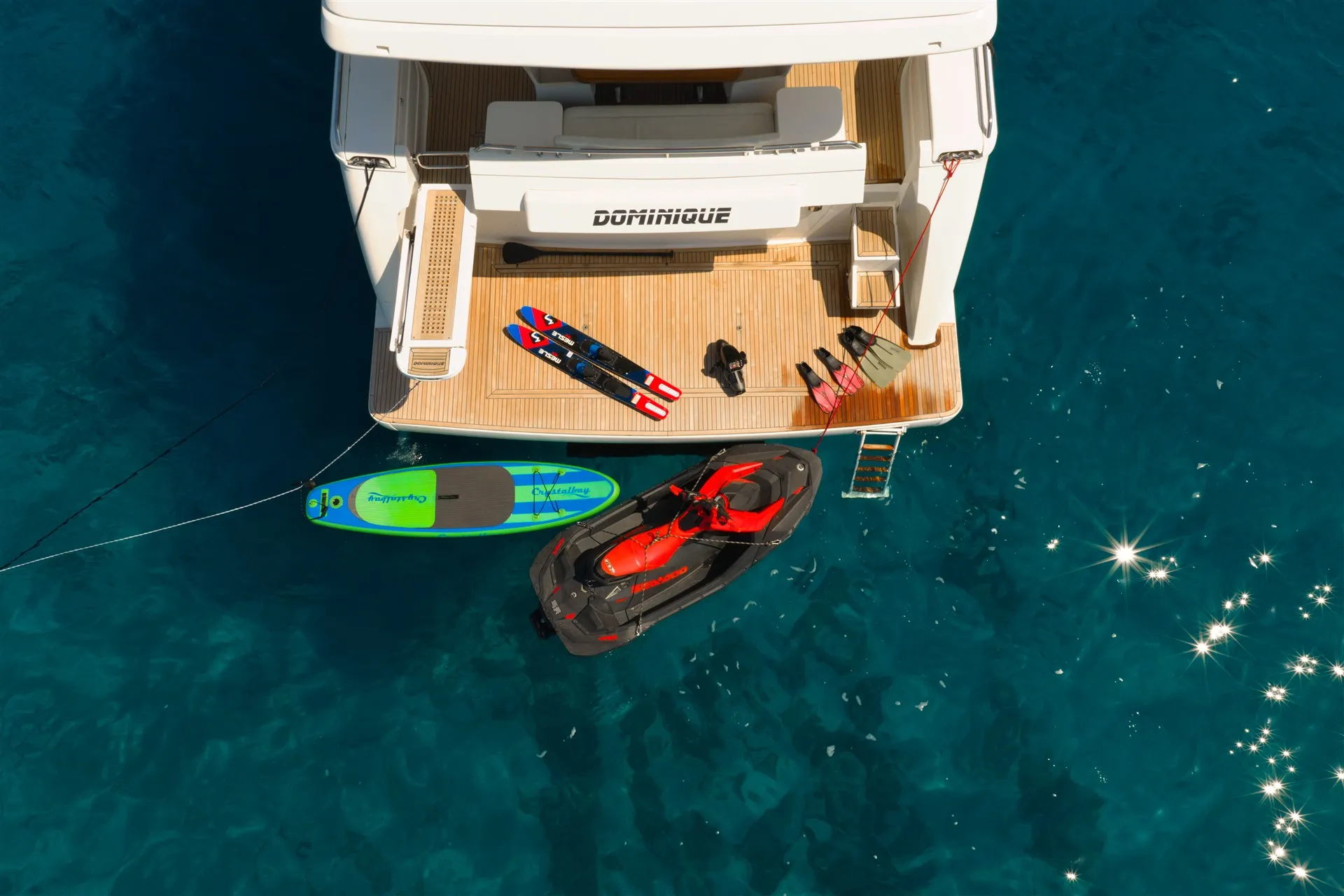 Ferretti 681 Dominique — yacht photo 11