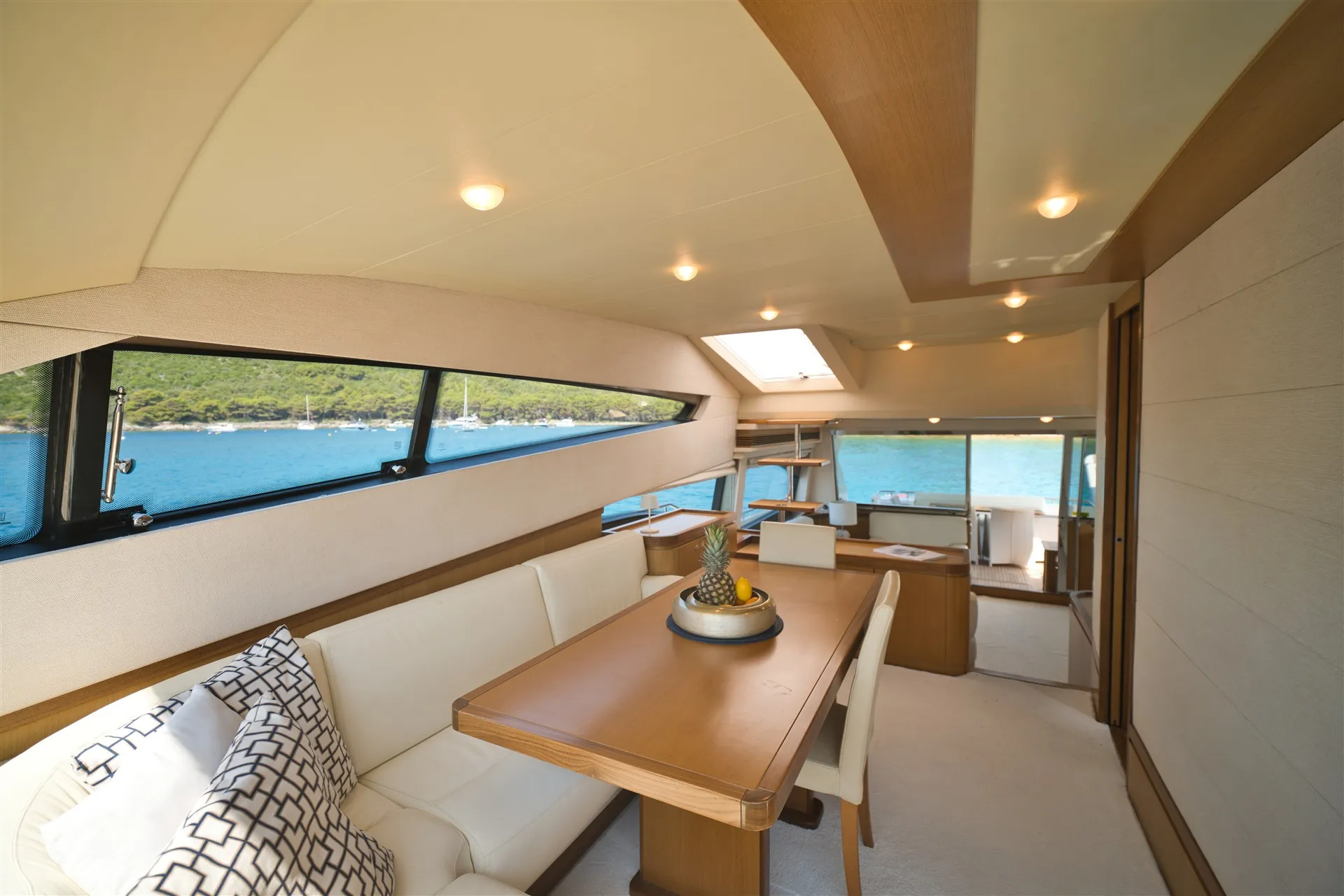 Ferretti 681 Dominique — yacht photo 46